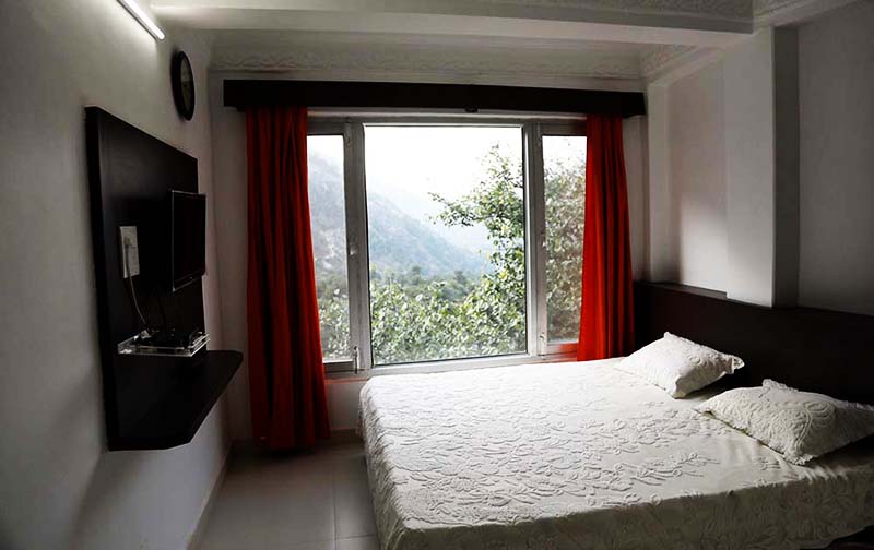 standard room with LED mounted on the wall